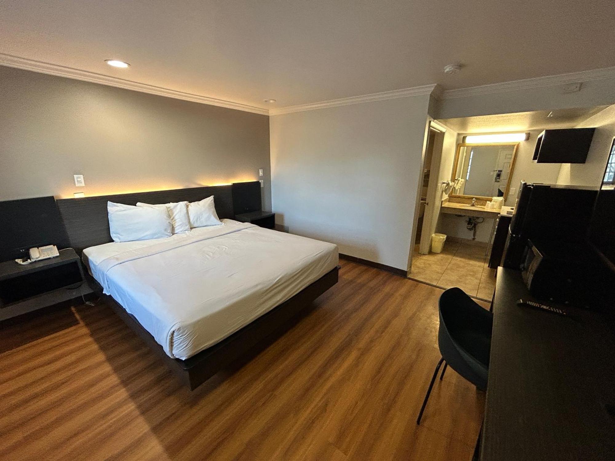 Hotel Studio 6 Mojave, Ca - Airport