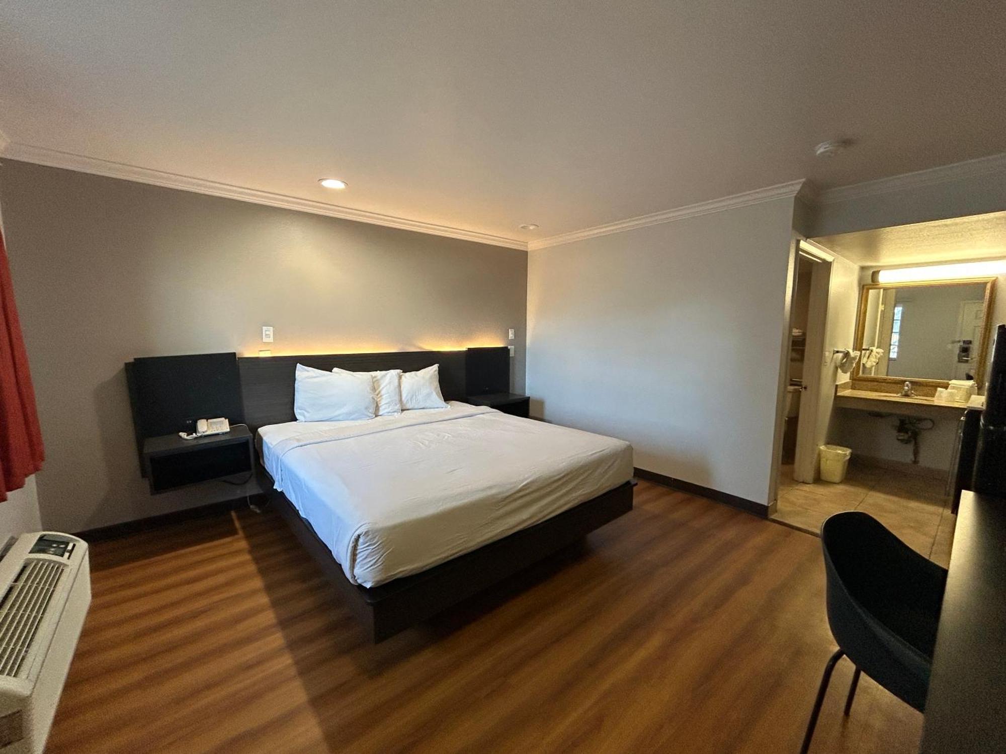 Studio 6 Mojave, Ca - Airport Hotel Mojave