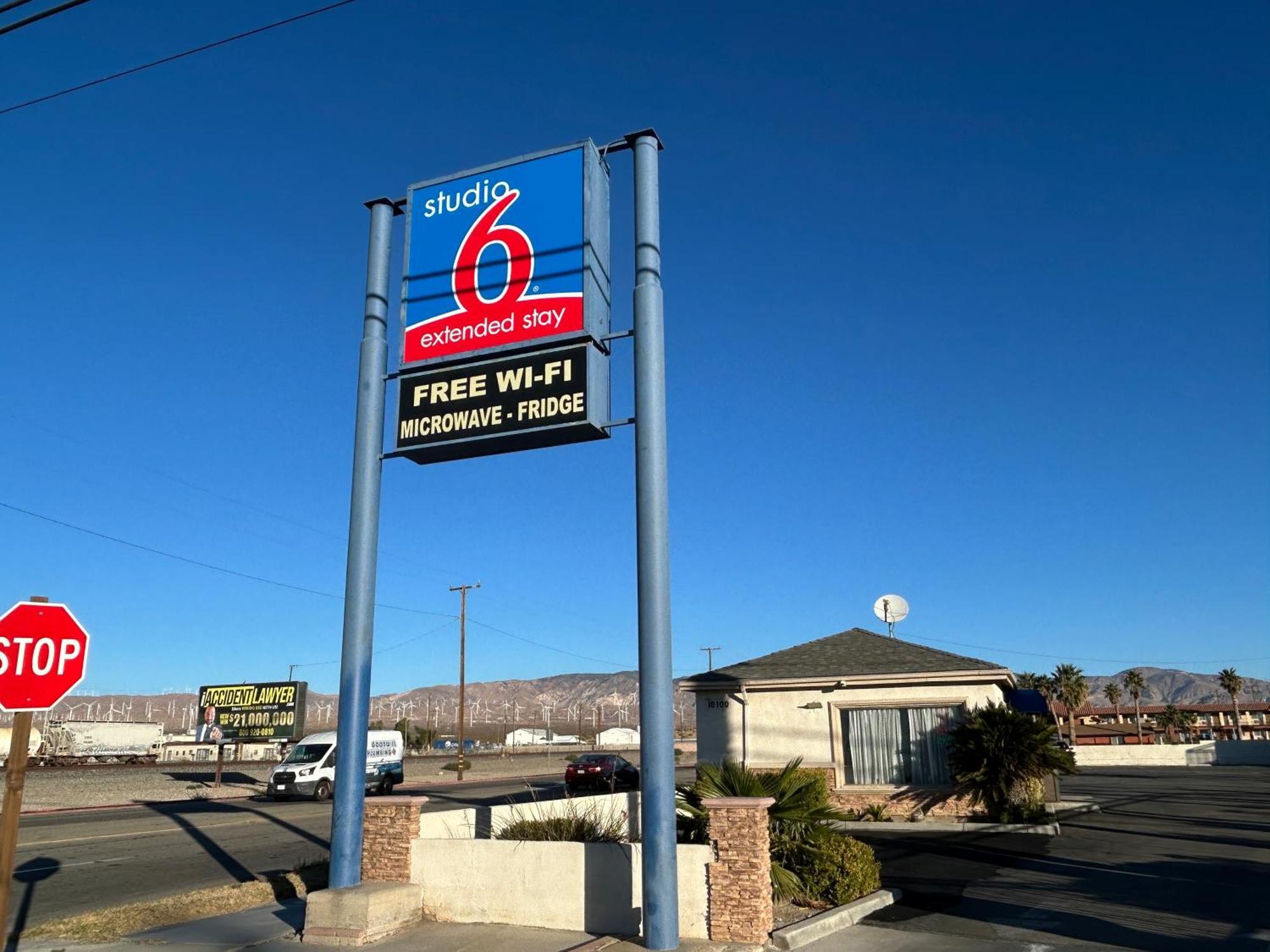 6 Mojave, Ca - Airport Mojave