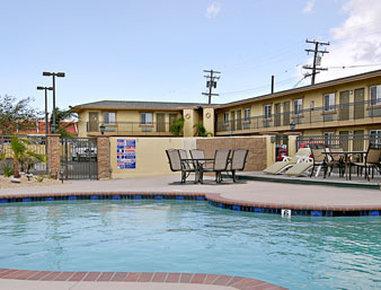 6 Mojave, Ca - Airport 2*
