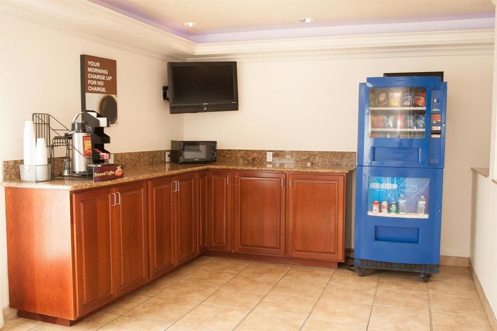 Hotel Studio 6 Mojave, Ca - Airport